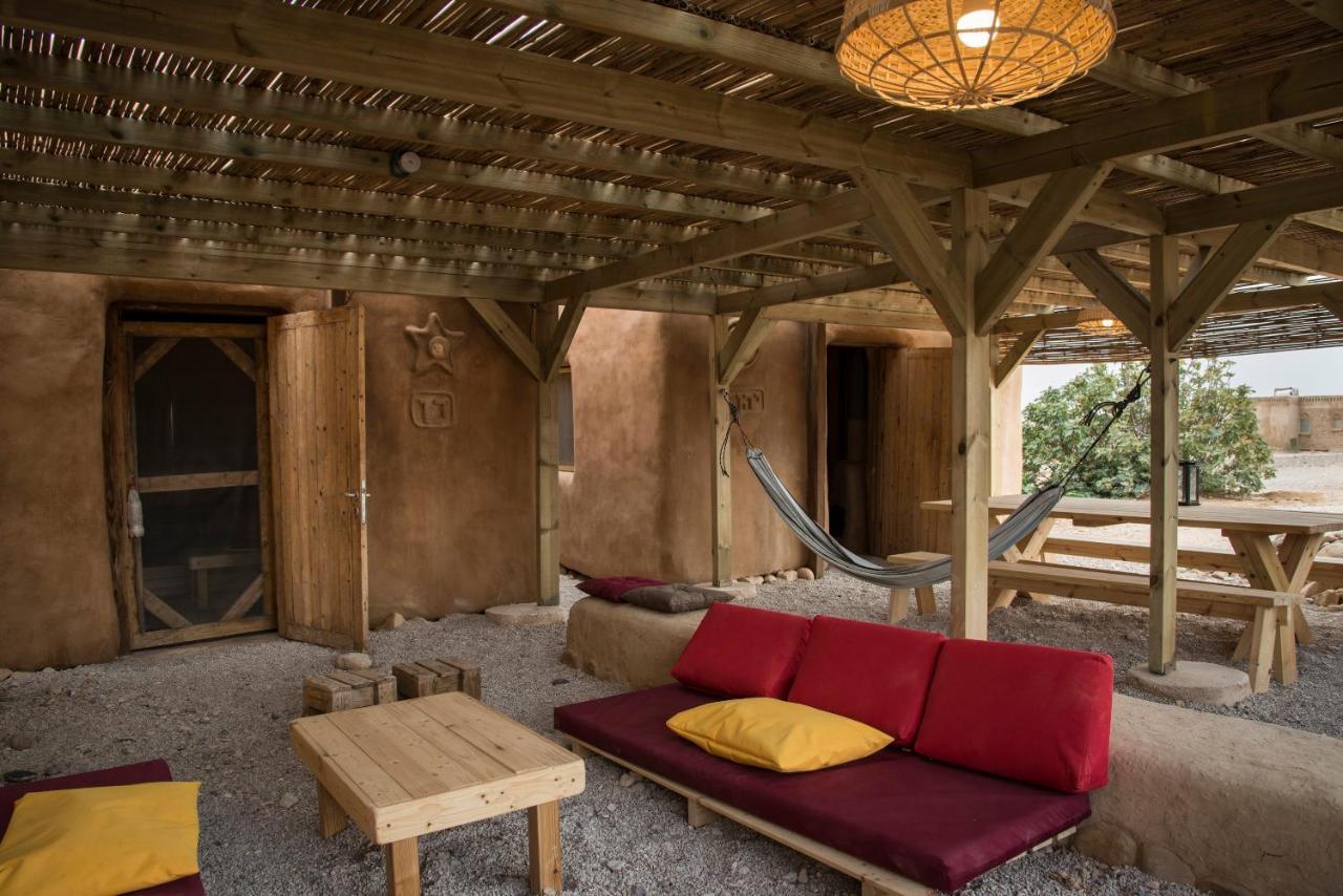 Tzukim Desert Days Mud Cabin'S Resort מראה חיצוני תמונה